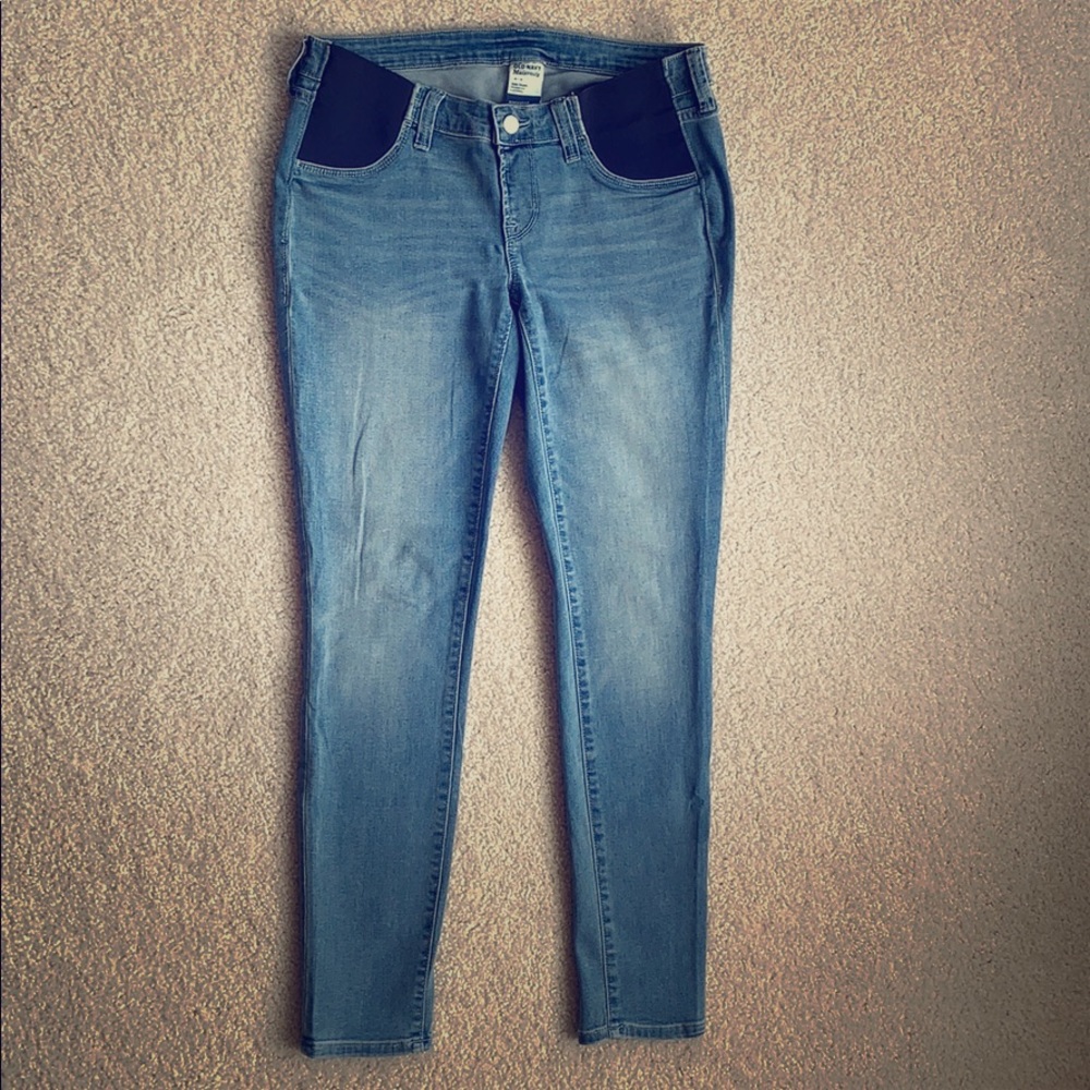Maternity | Old Navy Rockstar Skinny Jeans
